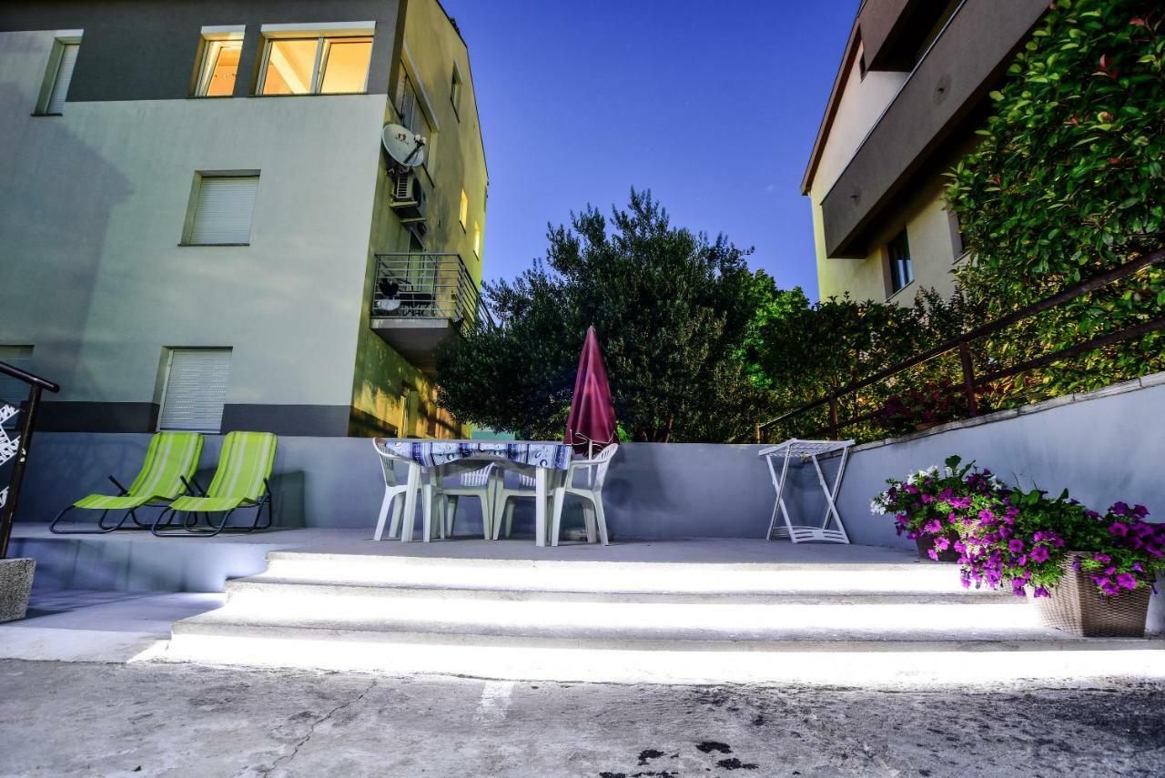 Villa Benelux Ζαντάρ Εξωτερικό φωτογραφία